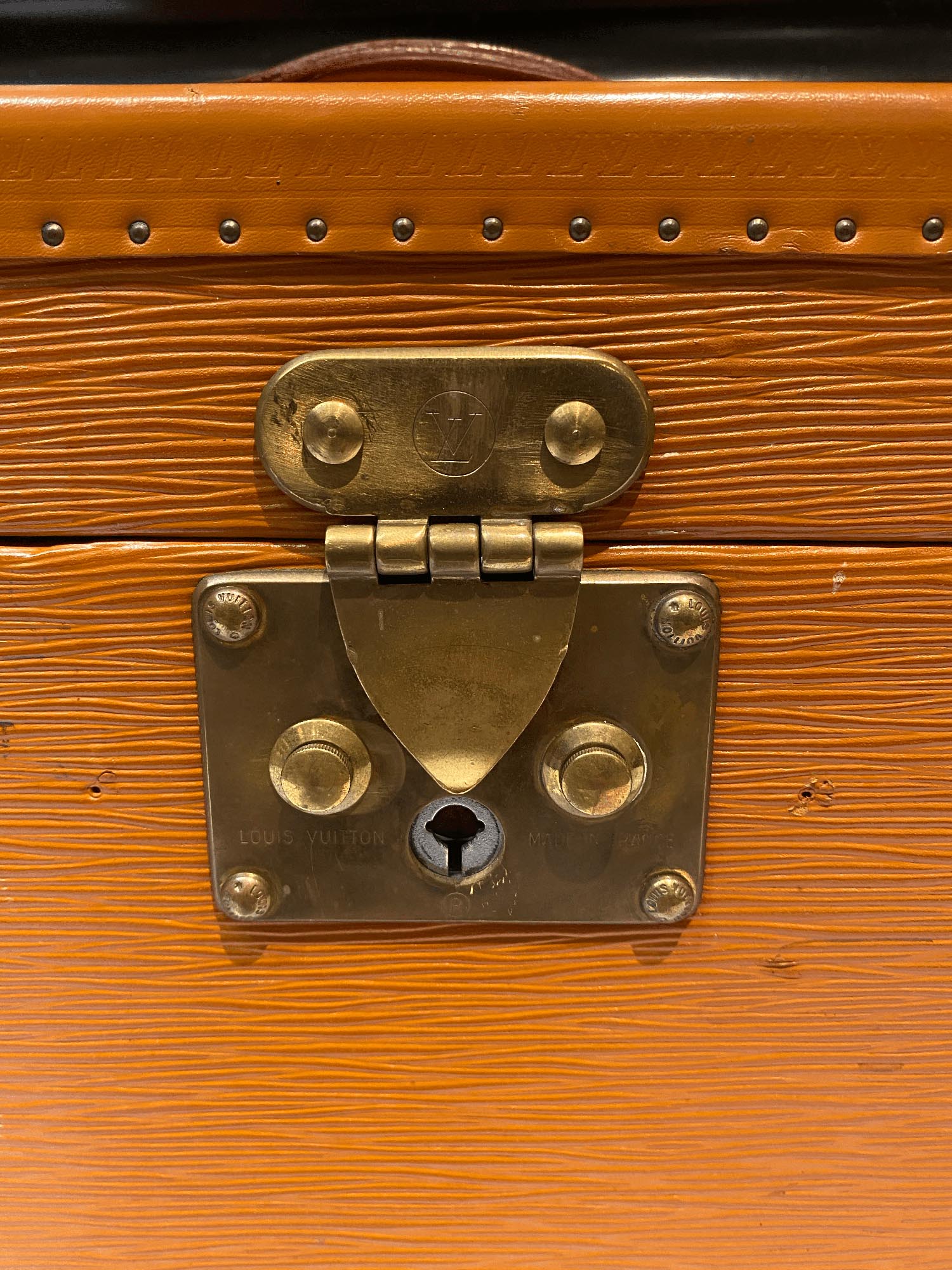 Louis Vuitton Make Up Box Trunk - Image 2