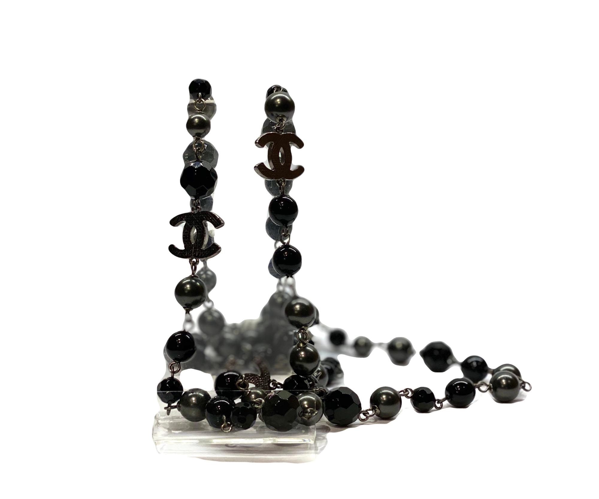Chanel Black Grey Silver Ruthenium Pearls Crystal Bead 4 Station Cc Logos 45"