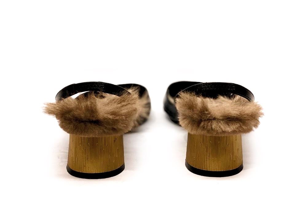 Gucci Slides Fur Shoes - Image 3